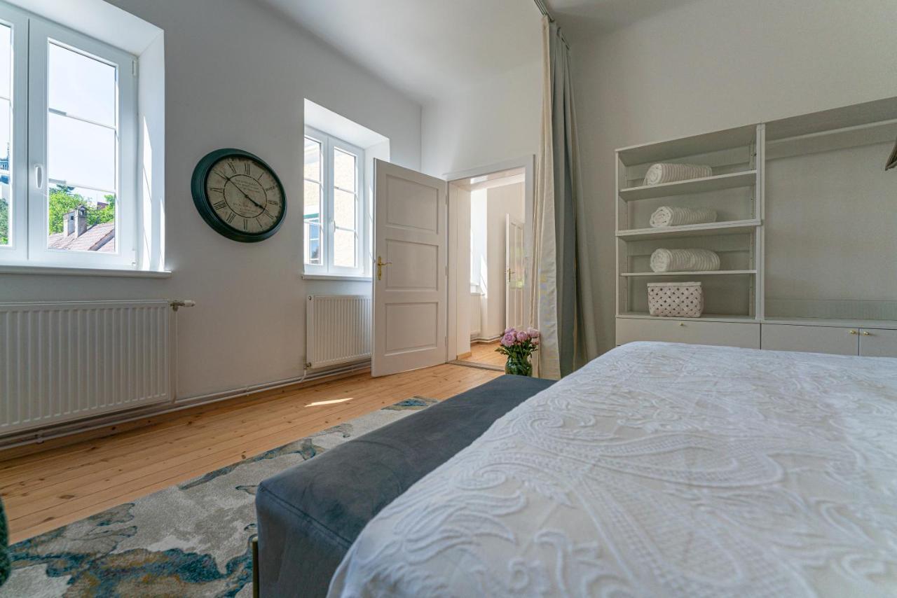 Ferienwohnung Kaiserliches Wohnen im Alten K&K Postamt OG Persenbeug Exterior foto